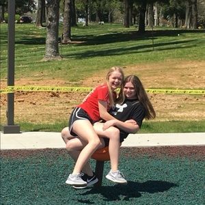 Meet your Posher, Alyssa